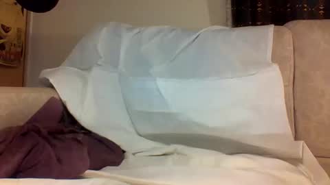 princesskittyestelle online show from March 11, 7:11 am