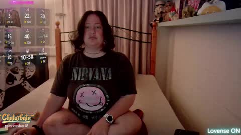 Lux Alot Luxi online show from January 6, 8:39 pm