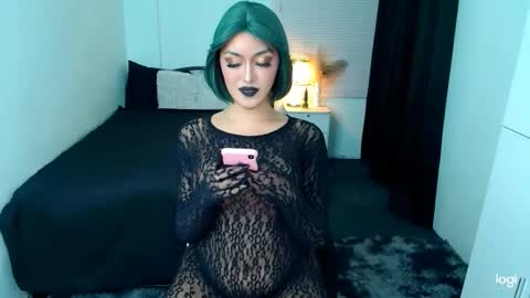 Snapshot of princessofcums69 chatting on March 7, 10:56 am Love online show from March 7, 10:56 am