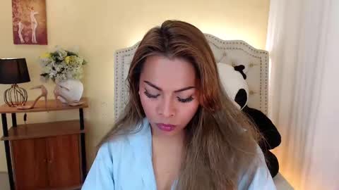 princessyanzy1 online show from January 20, 1:07 am