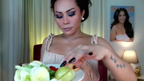 princessyanzy1 online show from July 3, 6:40 am