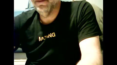 pro362514 online show from April 22, 5:42 pm