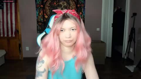 Di online show from April 23, 12:02 pm