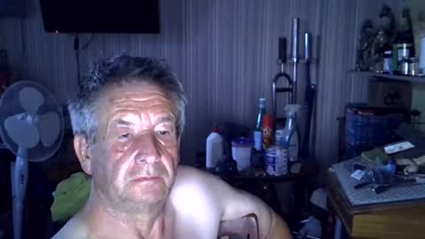 projectorepson online show from July 21, 7:49 pm