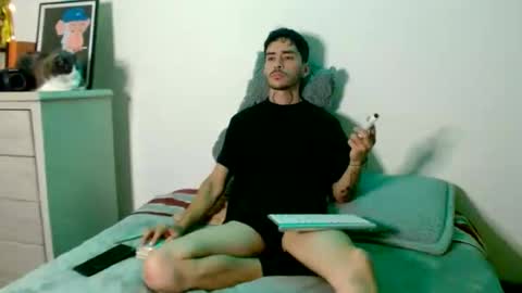 Prometeo95 online show from August 3, 3:08 am