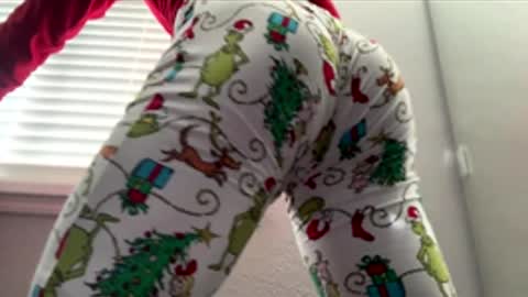 prtty2345 online show from March 12, 3:38 pm