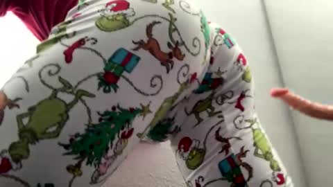 prtty2345 online show from March 10, 8:35 pm