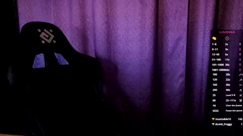 LUCY -----    online show from November 16, 9:06 pm