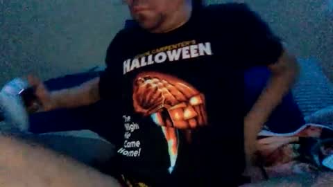 Snapshot of puckhalliwell chatting on September 17, 4:27 am Puck Halliwell online show from September 17, 4:27 am