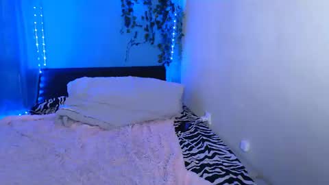 EsteticHouse online show from August 4, 3:52 pm