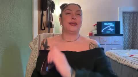 Pumpkin bunny online show from June 19, 11:11 pm