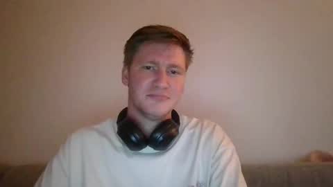punkindrublic25 online show from May 6, 12:27 am