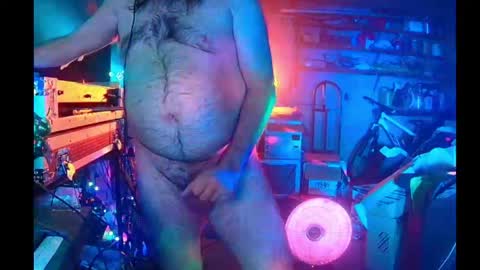 punkrunr083 online show from May 19, 10:44 am