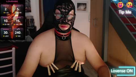 punky233 online show from August 4, 4:14 pm