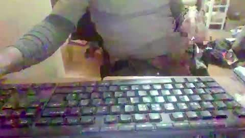 pup_y online show from December 14, 8:04 pm