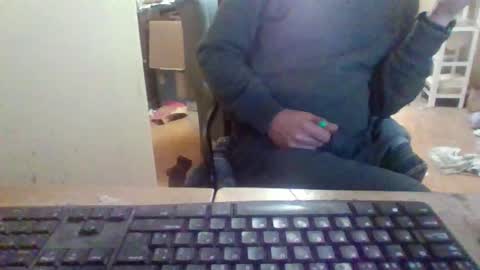 pup_y online show from November 27, 6:48 pm