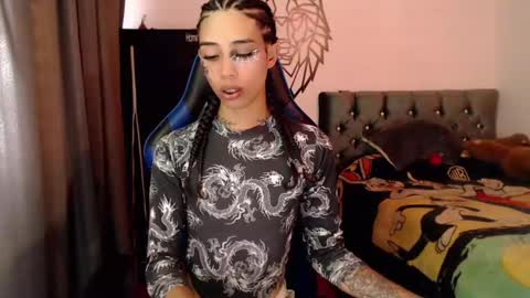 Cris online show from October 24, 7:36 pm