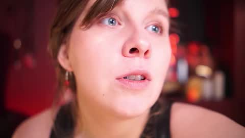 constant schedule Wednesday  Friday  Saturday  Sunday  The Rosemarie online show from February 14, 6:05 am