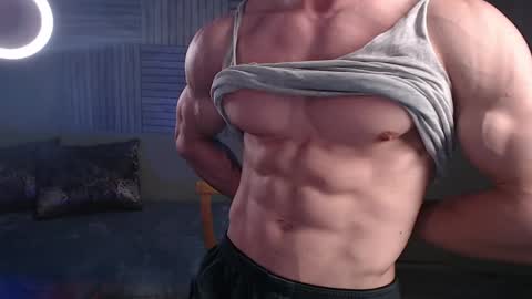 puremenshape online show from May 9, 6:36 pm