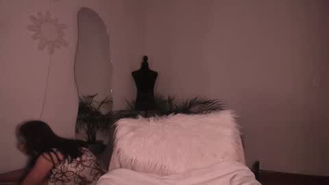 Vero online from Tuesday to Sunday online show from March 18, 10:15 pm