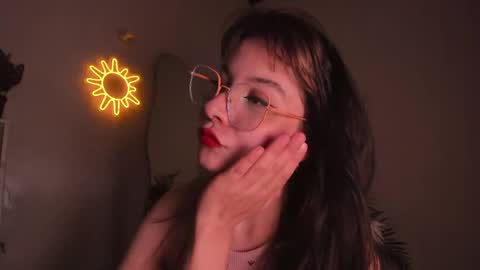 Vero online from Tuesday to Sunday online show from April 4, 9:22 pm