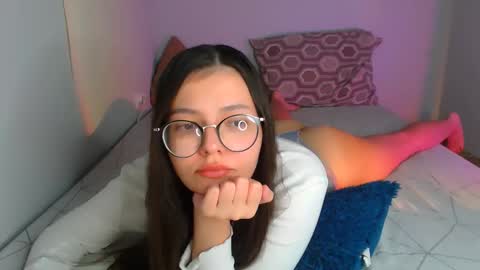 Carolyn online show from November 6, 11:19 pm