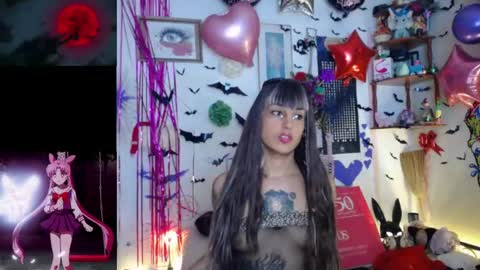 purplekattlyn online show from April 24, 12:12 am