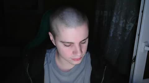 pusaprada online show from February 26, 11:30 pm