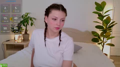 Snapshot of pusichka_ chatting on September 27, 7:28 am Diana    Onlyfans  online show from September 27, 7:28 am