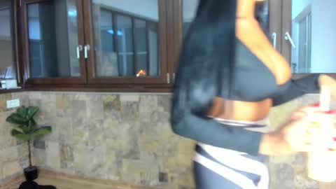 Andreea online show from February 3, 7:10 pm