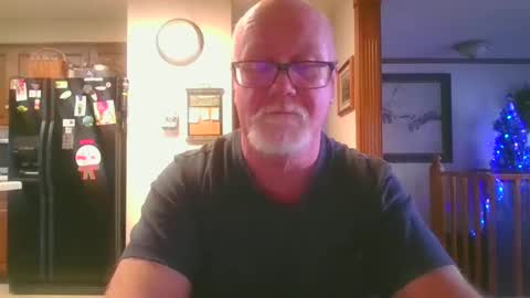 pussylover1365 online show from January 23, 9:50 pm