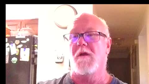 pussylover1365 online show from September 18, 9:30 pm