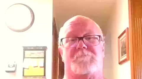 pussylover1365 online show from September 15, 9:05 pm