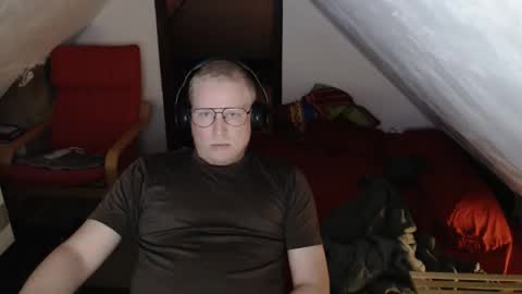 pussylovercb online show from October 25, 9:15 pm