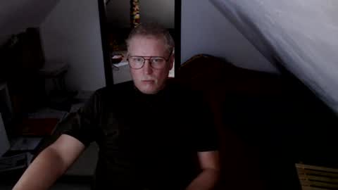 pussylovercb online show from August 4, 9:05 am
