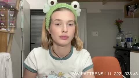 Lina online show from July 3, 4:56 pm