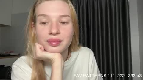 Lina online show from July 13, 11:30 pm
