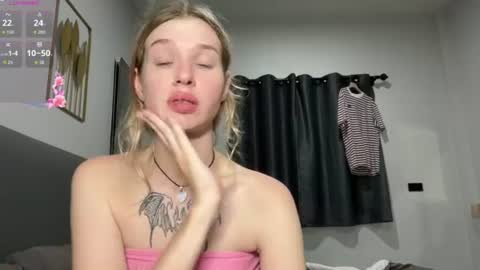 Lina online show from June 15, 3:15 pm