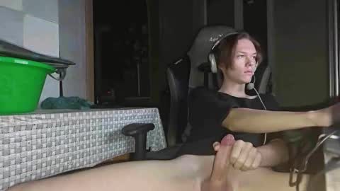 pwnzglad online show from September 29, 9:36 pm