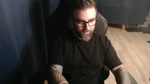 Snapshot of pyroxen chatting on September 18, 8:02 pm Yog Sothoth online show from September 18, 8:02 pm