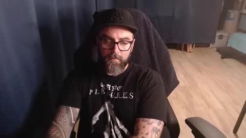 Snapshot of pyroxen chatting on September 12, 8:11 pm Yog Sothoth online show from September 12, 8:11 pm