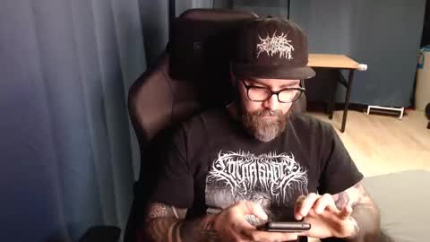 Snapshot of pyroxen chatting on March 7, 8:55 pm Yog Sothoth online show from March 7, 8:55 pm