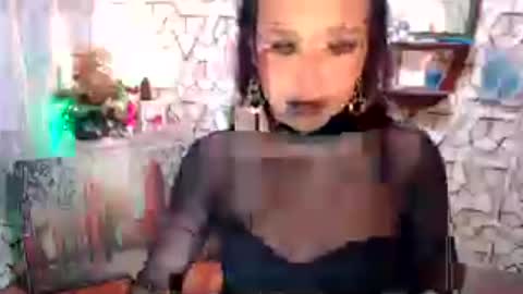 Queen Agatha online show from August 9, 2:00 pm