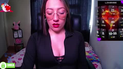 Snapshot of qadesh_boix chatting on October 18, 8:24 pm qadesh_boix online show from October 18, 8:24 pm
