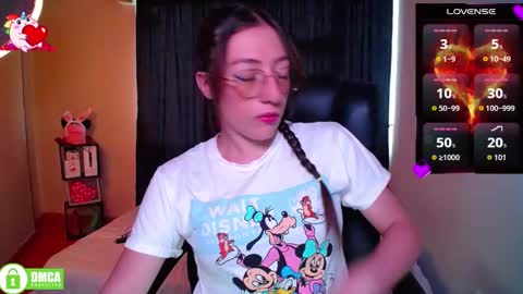 Snapshot of qadesh_boix chatting on October 14, 5:49 pm qadesh_boix online show from October 14, 5:49 pm