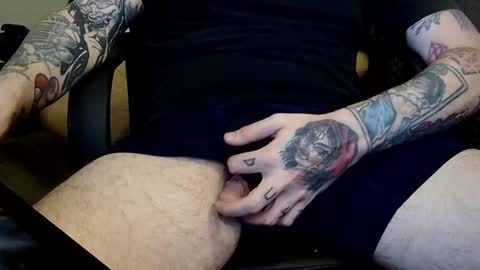 Q online show from December 3, 8:55 am