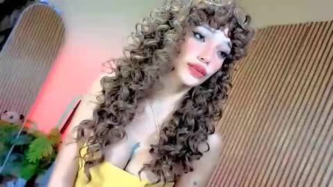 Avah online show from October 27, 10:04 am