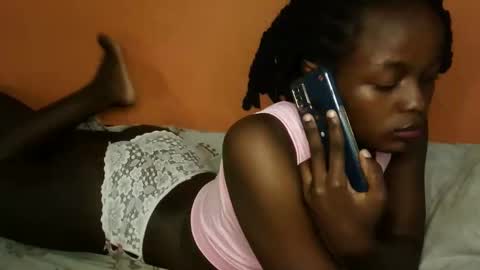 queen_banice online show from March 14, 7:07 pm