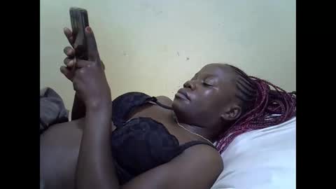 Snapshot of queen_darling3 chatting on September 30, 8:19 pm Gentrix online show from September 30, 8:19 pm
