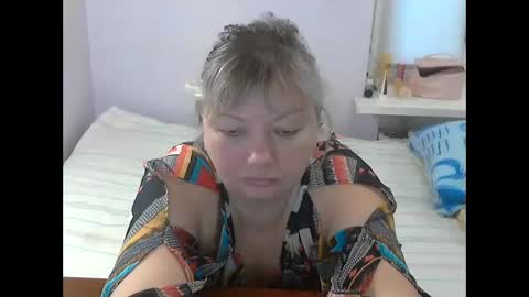 queen_jane8 online show from October 9, 10:54 am